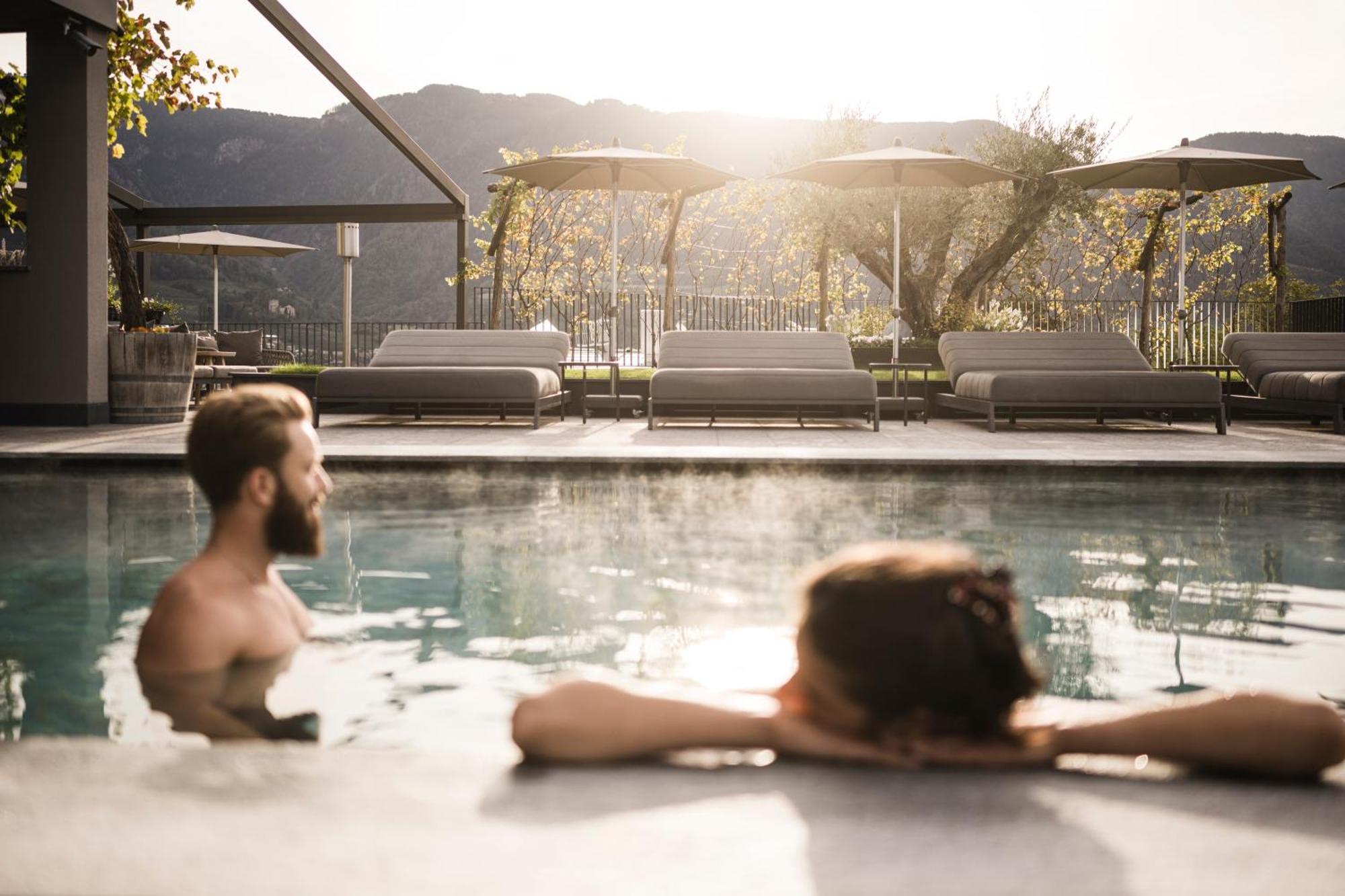 Vinea - Suites Tirolo Luaran gambar